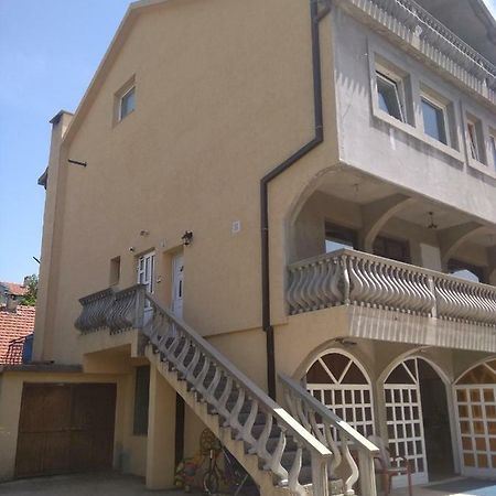 Buric Rooms Nikšić Exteriér fotografie